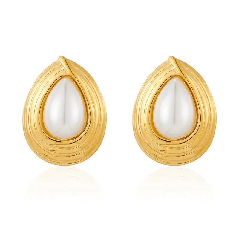 Céline Studs
