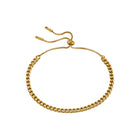 Charming – Waterproof gouden armband op witte achtergrond – Meena Rotterdam