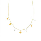 Pearl – Waterproof gouden sieraad op witte achtergrond – Meena Rotterdam